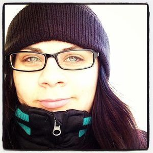 Meet your Posher, Divina